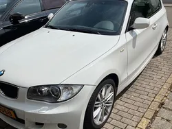 Weiß Gebraucht 2012 BMW 118 Coupé M Sport Coupé | 4.800 € (Guter Preis)