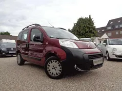Rot Gebraucht 2010 Citroën Nemo Van / Kleinbus | 3.700 € (Fairer Preis)