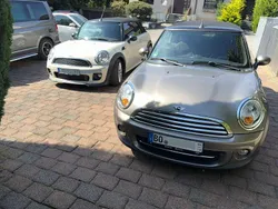 Grau Gebraucht 2011 Mini Cooper D Kleinwagen | 8.950 € (Teuer)