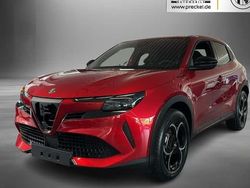 Rot Neu 2025 Alfa Romeo GT Junior Edizione Speciale SUV | 30.980 € (Fairer Preis)