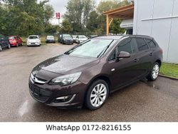 Braun Gebraucht 2013 Opel Astra Active Kombi | 4.100 € (Fairer Preis)
