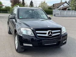 Schwarz Gebraucht 2010 Mercedes GLK220 SUV | 10.900 € (Fairer Preis)