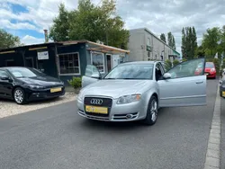 Grau Gebraucht 2006 Audi A4 Limousine | 2.700 € (Superpreis)