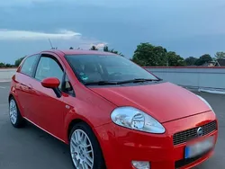 Rot Gebraucht 2006 Fiat Grande Punto Kleinwagen | 2.200 € (Fairer Preis)