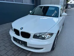 Weiß Gebraucht 2009 BMW 116 Kleinwagen | 3.290 €
