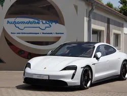 Weiß Gebraucht 2022 Porsche Taycan Turbo S Limousine | 109.880 € (Fairer Preis)