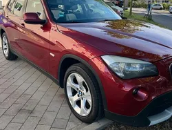 Rot Gebraucht 2012 BMW X1 SUV | 8.400 € (Fairer Preis)