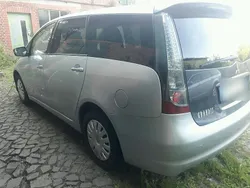 Silber Gebraucht 2004 Mitsubishi Grandis Van / Kleinbus | 1.900 € (Fairer Preis)