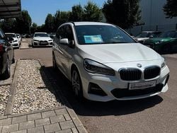 Weiß Gebraucht 2020 BMW 220 Gran Tourer M Sport Van / Kleinbus | 26.999 € (Etwas zu teuer)