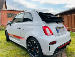 Schwarz Gebraucht 2019 Abarth 595 Competizione Kleinwagen | 20.000 € (Fairer Preis)