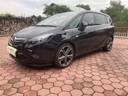 Schwarz Gebraucht 2013 Opel Zafira Tourer Sport Van / Kleinbus | 11.250 € (Fairer Preis)