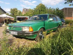Grün Gebraucht 1984 Ford Granada Kombi | 9.000 €