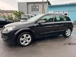 Schwarz Gebraucht 2004 Opel Astra Limousine | 1.600 € (Guter Preis)