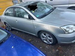 Gebraucht 2004 Toyota Avensis Limousine | 2.600 € (Guter Preis)