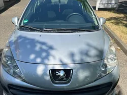 Silber Gebraucht 2009 Peugeot 207 CC Access Cabrio | 1.500 € (Superpreis)