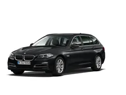 Black sapphire metallic Gebraucht 2015 BMW 530 Performance Kombi | 18.900 € (Fairer Preis)