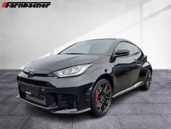 Schwarz Neu 2024 Toyota Yaris Limousine | 50.990 € (Fairer Preis)