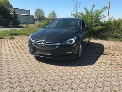 Schwarz Gebraucht 2018 Opel Astra Innovation Limousine | 7.900 € (Fairer Preis)