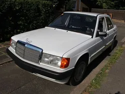 Weiß Gebraucht 1991 Mercedes 190 Limousine | 14.000 €