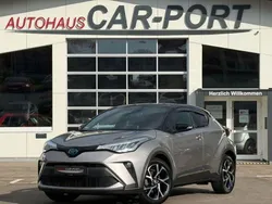 Grau Gebraucht 2021 Toyota C-HR Team SUV | 23.990 € (Fairer Preis)