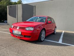 Rot Gebraucht 2002 VW Golf IV GTI Kleinwagen | 10.500 €