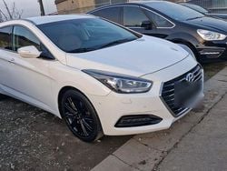 Weiß Gebraucht 2018 Hyundai i40 Kombi | 6.800 € (Guter Preis)