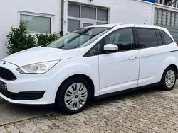 Frostweiß Gebraucht 2016 Ford Grand C-Max Van / Kleinbus | 4.450 € (Guter Preis)