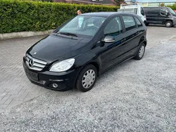 Schwarz Gebraucht 2011 Mercedes B160 Van / Kleinbus | 1.750 € (Superpreis)