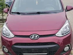 Rot Gebraucht 2014 Hyundai i10 Edition Kleinwagen | 5.699 € (Guter Preis)