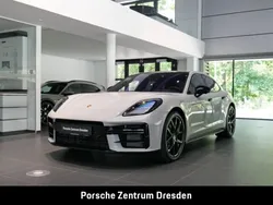 Weiß Gebraucht 2022 Porsche Panamera 4 Limousine | 159.900 €