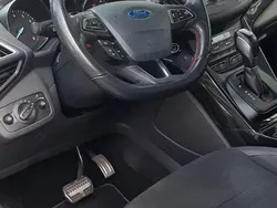 Grau Gebraucht 2019 Ford Kuga ST-Line SUV | 20.000 € (Fairer Preis)