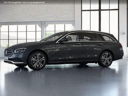 Grau Gebraucht 2021 Mercedes E200 Avantgarde Limousine | 33.490 € (Fairer Preis)