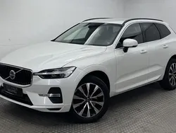 Crystal white (metallic) Gebraucht 2023 Volvo XC60 SUV | 36.300 € (Superpreis)