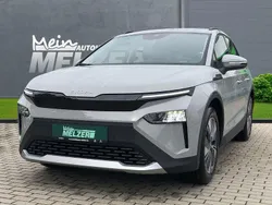 Grau Neu 2025 Skoda Elroq Tour SUV | 33.580 € (Fairer Preis)