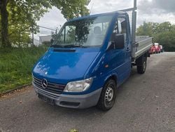 Blau Gebraucht 2001 Mercedes Sprinter Van | 6.500 € (Fairer Preis)