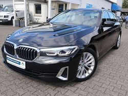 Black sapphire metallic Gebraucht 2022 BMW 520 Luxury Line Limousine | 35.920 € (Fairer Preis)