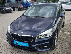 Blau Gebraucht 2015 BMW 225 Active Tourer Van / Kleinbus | 20.999 € (Teuer)
