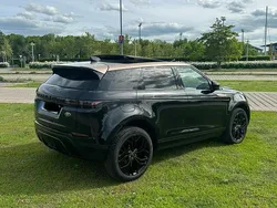Schwarz Gebraucht 2022 Land Rover Range Rover evoque SUV | 40.000 € (Etwas zu teuer)