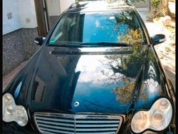 Gebraucht 2003 Mercedes C200 Elegance Kombi | 3.000 € (Teuer)