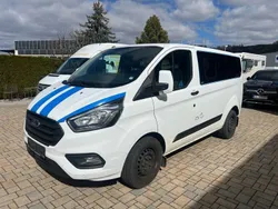Weiß Gebraucht 2018 Ford Transit Custom Van / Kleinbus | 13.950 € (Teuer)