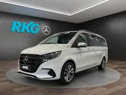 Weiß Gebraucht 2024 Mercedes V250 Avantgarde Van / Kleinbus | 80.790 € (Teuer)