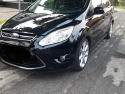 Schwarz Gebraucht 2012 Ford C-MAX Titanium Van / Kleinbus | 6.499 € (Fairer Preis)