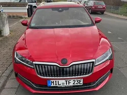 Rot Gebraucht 2020 Skoda Superb Kombi | 28.000 € (Fairer Preis)