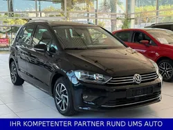 Schwarz Gebraucht 2016 VW Golf Sportsvan Highline Van / Kleinbus | 12.991 € (Fairer Preis)