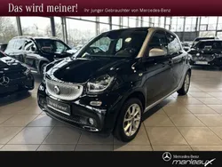 Karosserie in black Gebraucht 2018 Smart ForFour Limousine | 14.840 € (Etwas zu teuer)