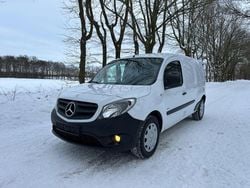 Weiß Gebraucht 2016 Mercedes Citan 111 Van / Kleinbus | 7.900 € (Fairer Preis)