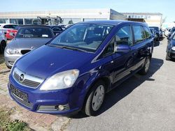 Blau Gebraucht 2006 Opel Zafira Van / Kleinbus | 690 € (Superpreis)