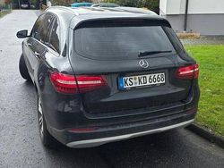 Schwarz Gebraucht 2017 Mercedes GLC350 SUV | 26.500 € (Etwas zu teuer)