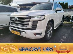 Sparkling pearl white Gebraucht 2021 Toyota Land Cruiser Anniversary SUV | 169.778 €