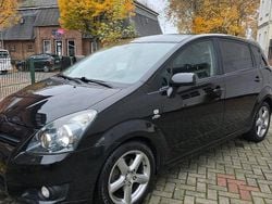 Schwarz Gebraucht 2008 Toyota Corolla Verso Van / Kleinbus | 4.600 € (Fairer Preis)